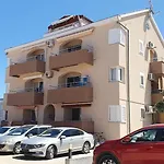 Apartment Privlaka's Sun&sea *