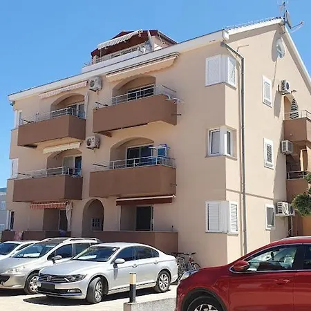 Apartment Privlaka's Sun&sea *