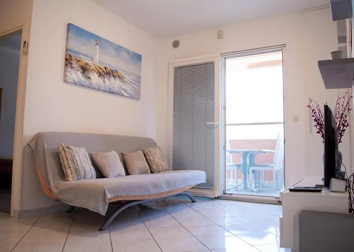 Privlaka's Sun&sea Apartment *